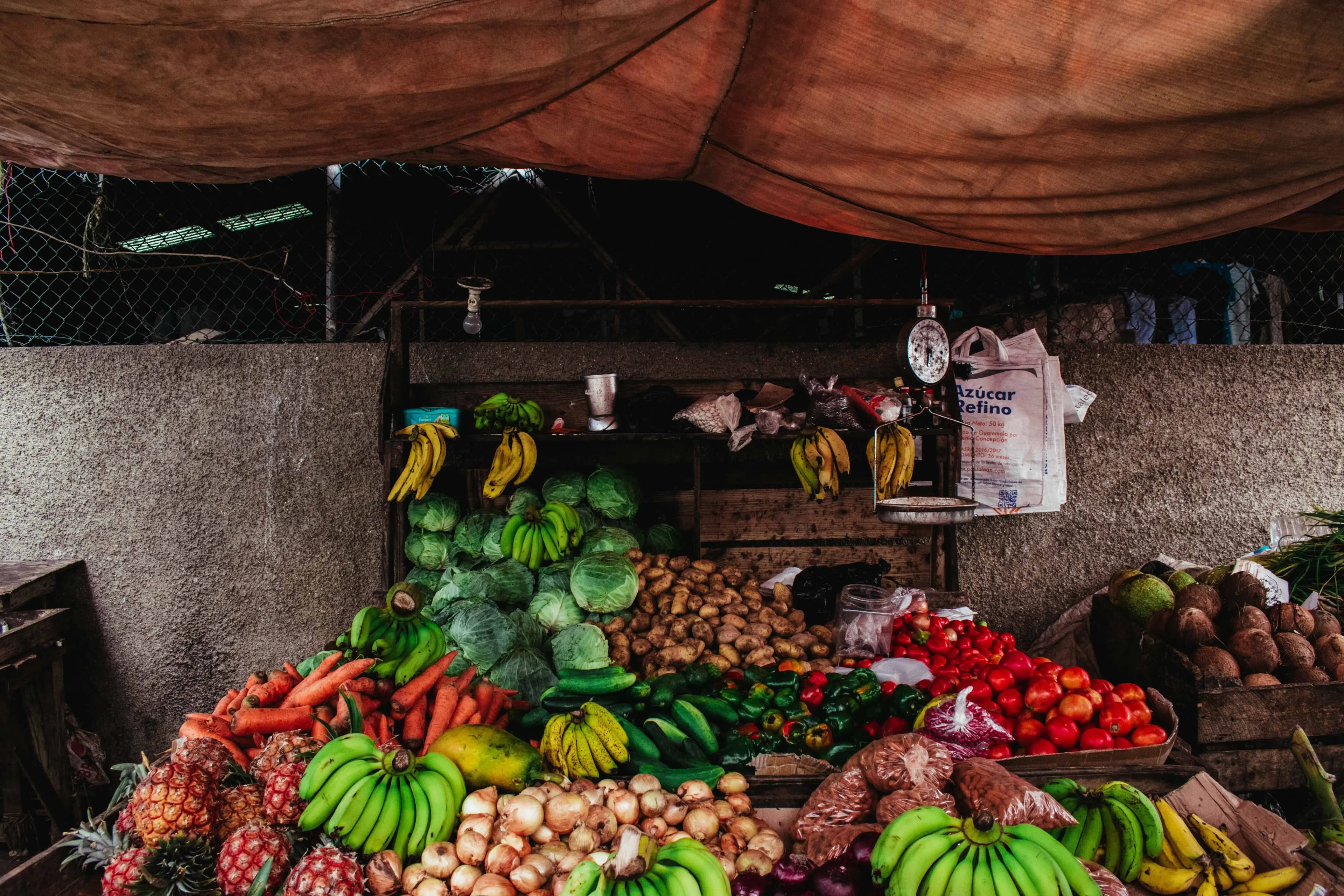 Image of fruits on a market